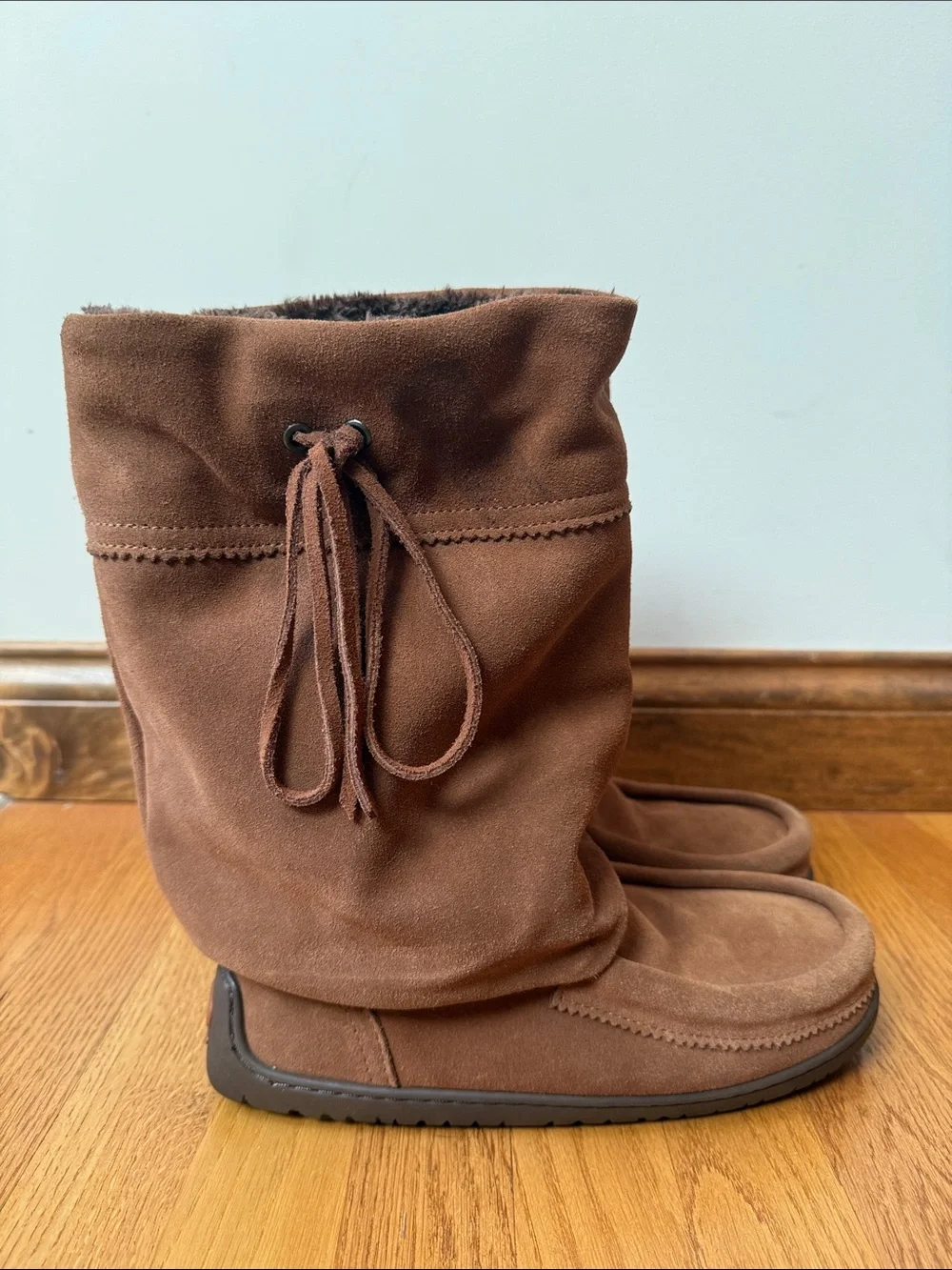 Manitobah Hunter Waterproof Winter Boots Suede Comfort Unisex Men’s 7 Ladies 9